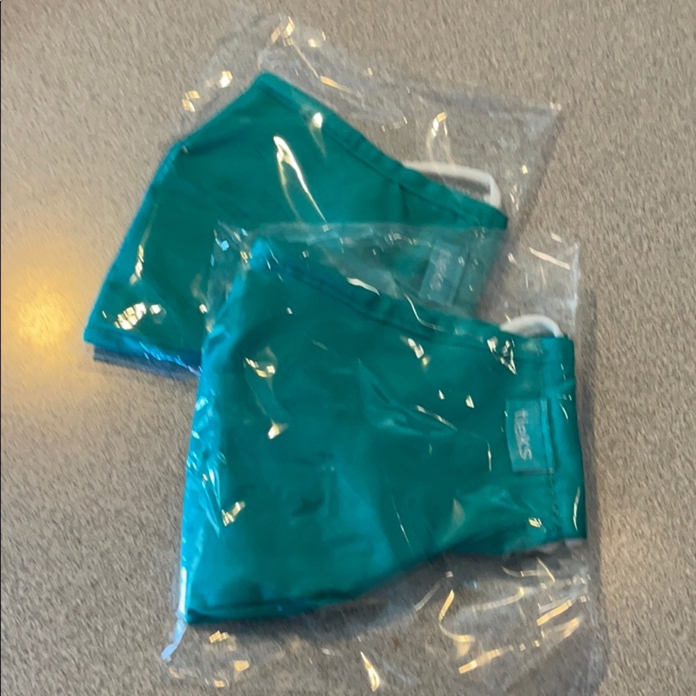 Tieks masks